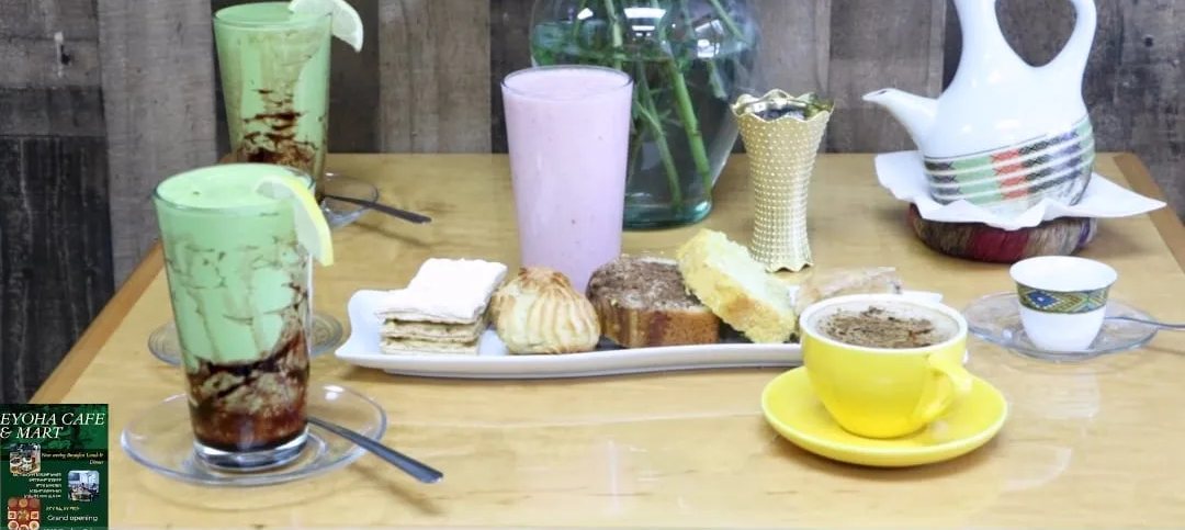 Smoothies and desserts on a table at Eyoha